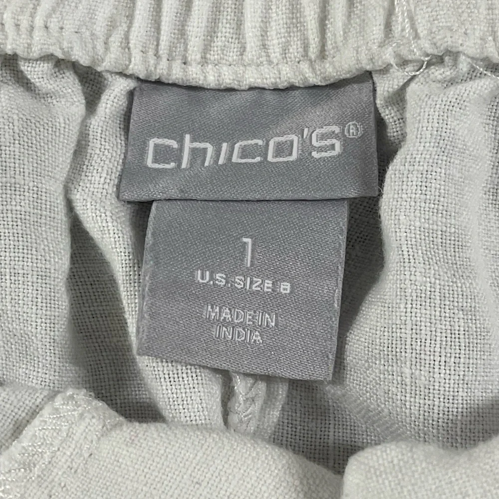 Chico's Women's White Cropped Pants Size 1 Eyelet Trim bottom Elastic Waist